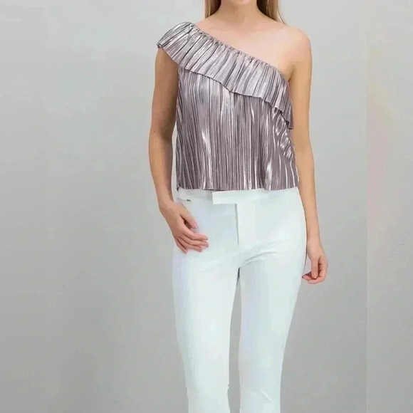 Guess Bobbi and Bricka Shimmer One Shoulder Pleated Blouse - Size Medium - Picture 2 of 9